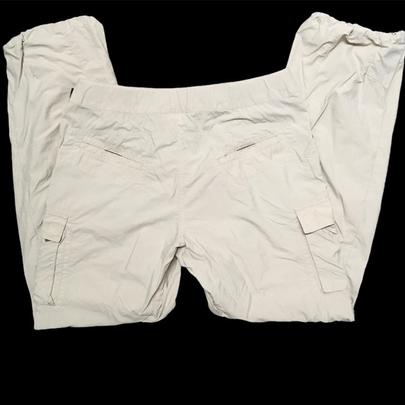 Mountain Hardwear Convertible Pants - Picture 4 of 4